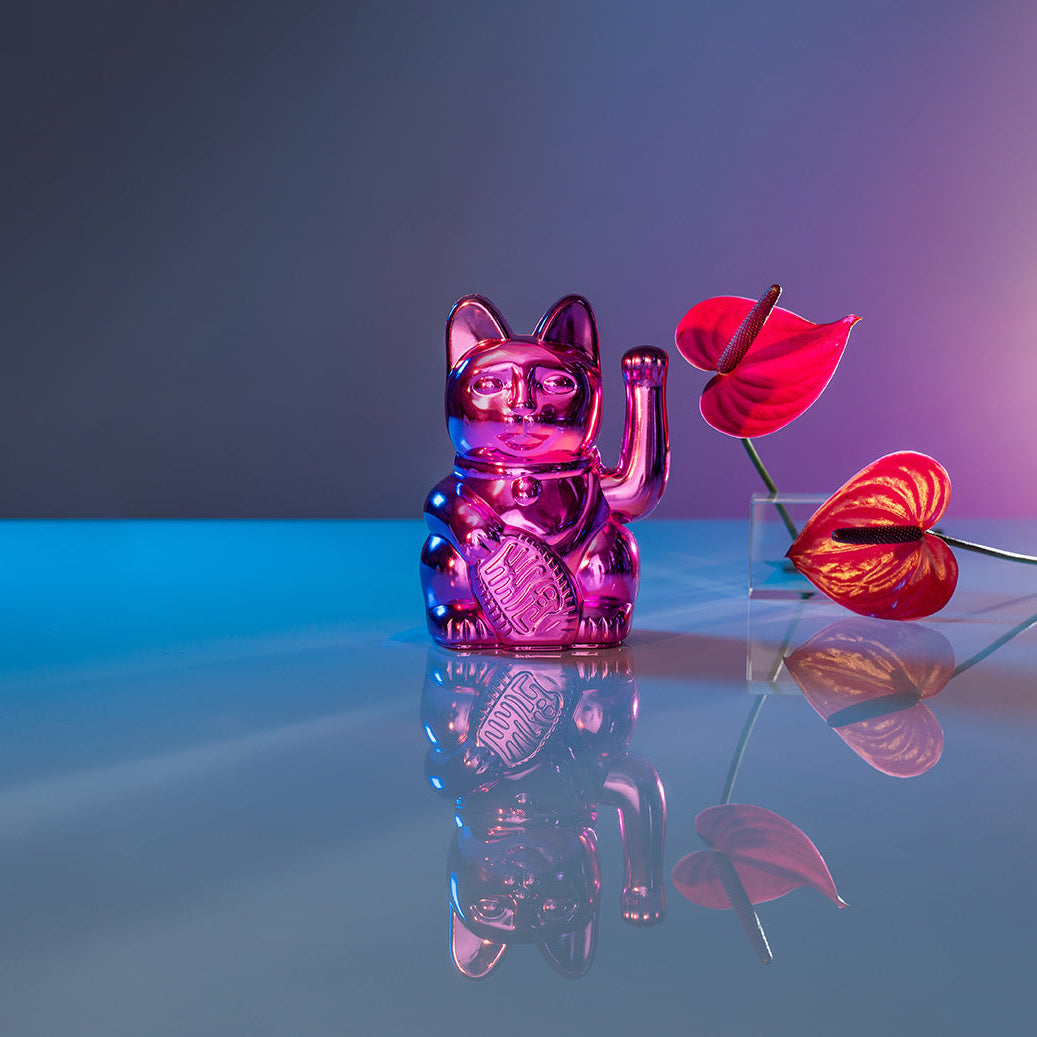 Lucky Cat Shiny Pink Cosmic Edition - Glücksplanet Venus