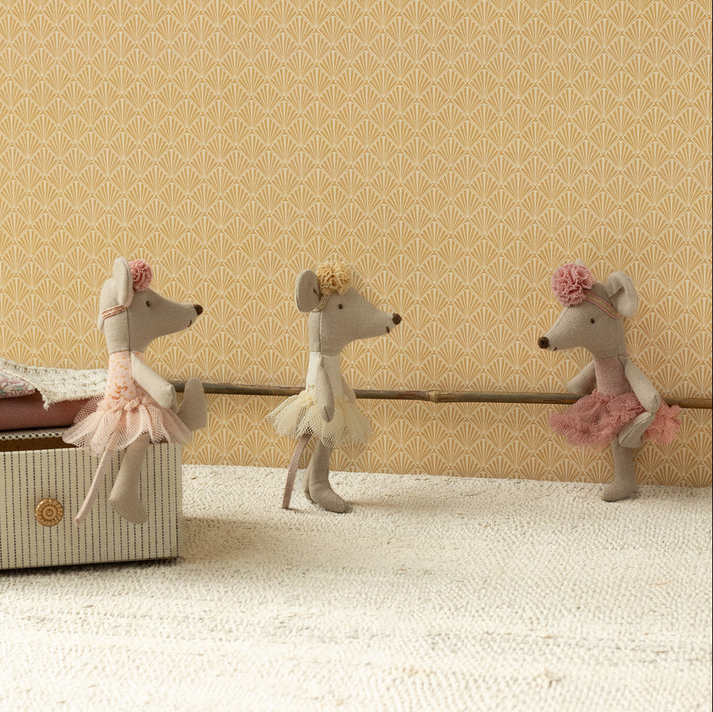 Ballerina-Maus Kleine Schwester creme