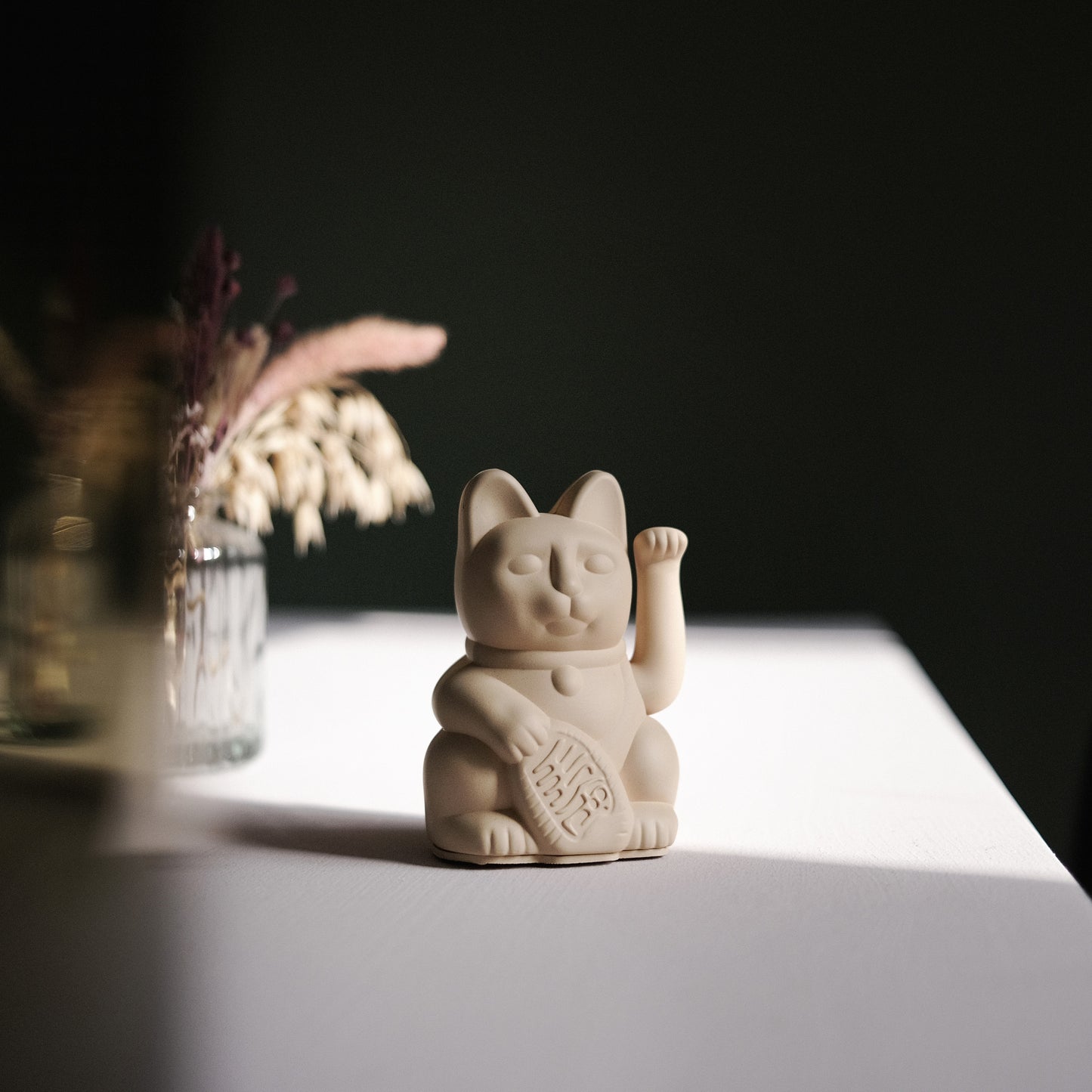 Lucky Cat Ocher - Loyalität