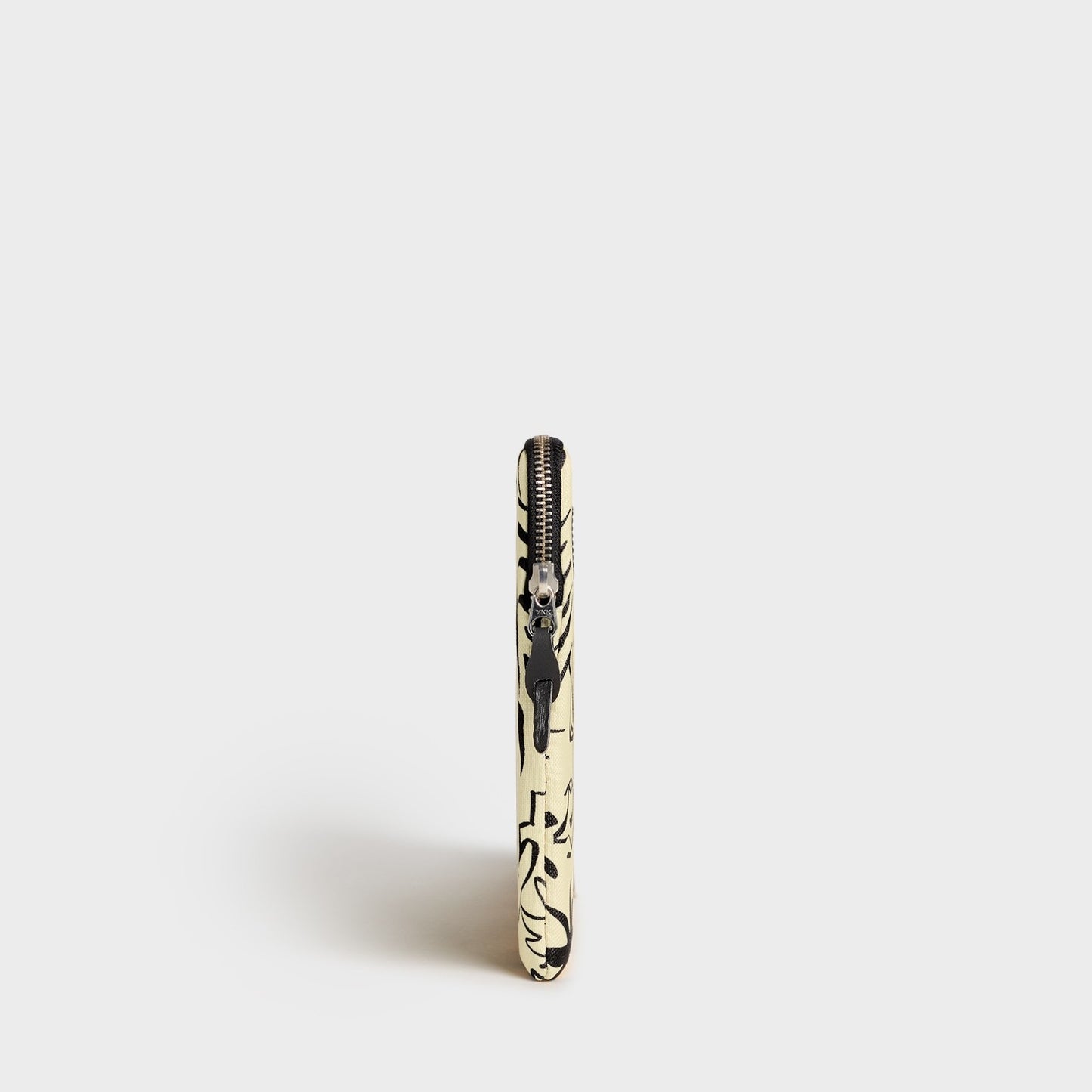 WOUF iPad-Hülle | Tablet sleeve Deia