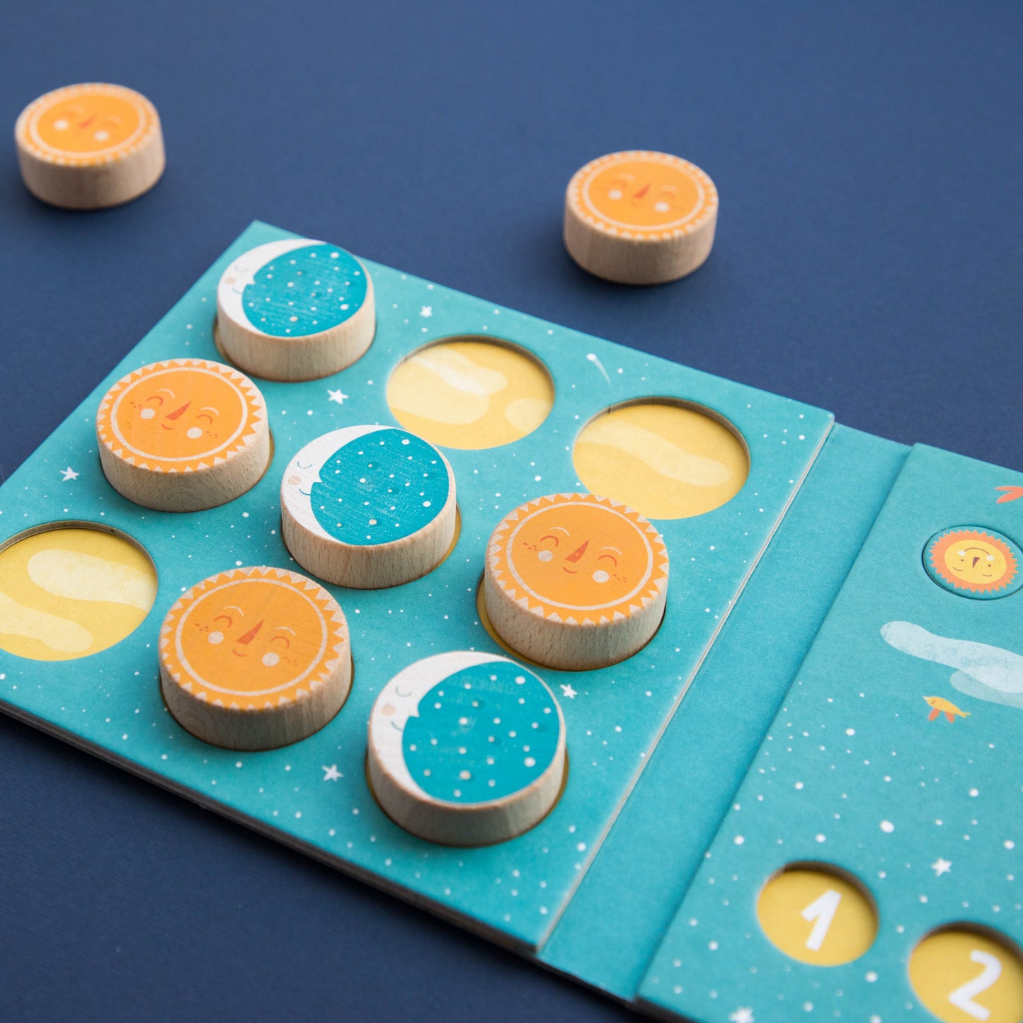 Tic Tac Toe Sun and Moon