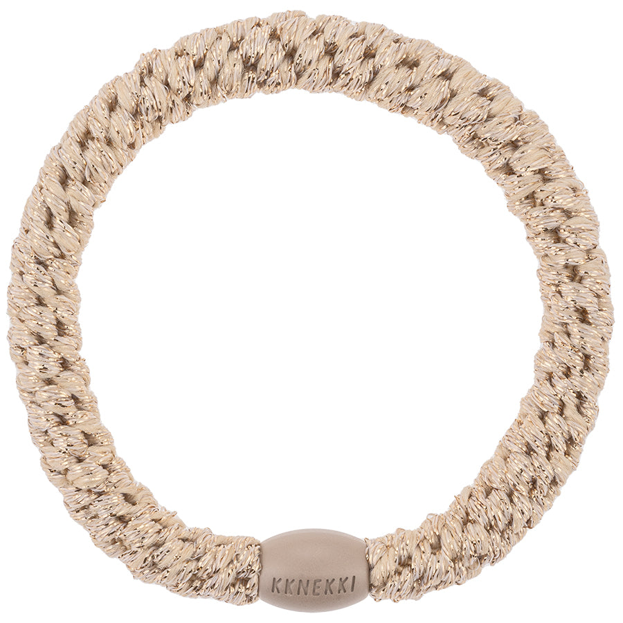 KKNEKKI Glitzer-Haargummi mit charakteristischem Webdesign in der Farbe Beige, sanfter Halt ohne Haarbruch, wasserfest und farbecht, mit Perle aus recyceltem Kunststoff