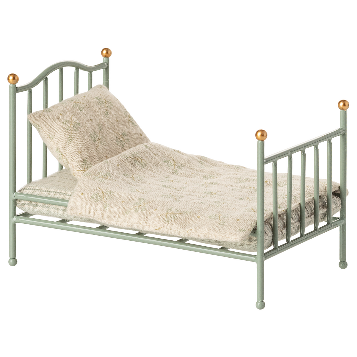 Maileg Miniatur-Vintage-Mäusebett in Mint, robustes Metallgestell, dekorativ mit schöner, eleganter Bettwäsche
