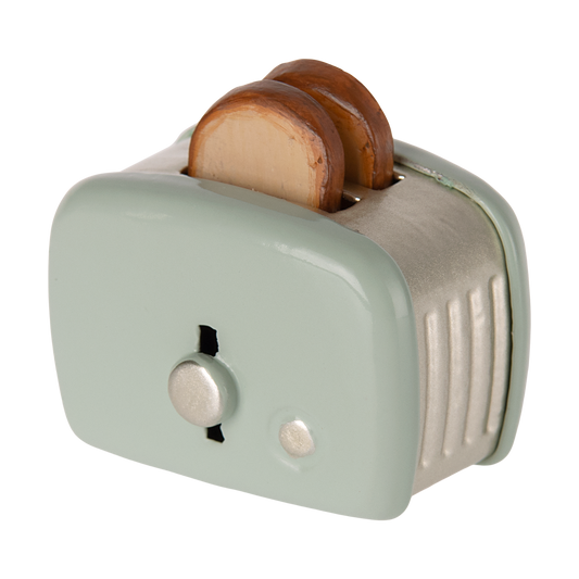 Mintfarbener Maileg Mini-Toaster mit zwei Toastscheiben im Toaster